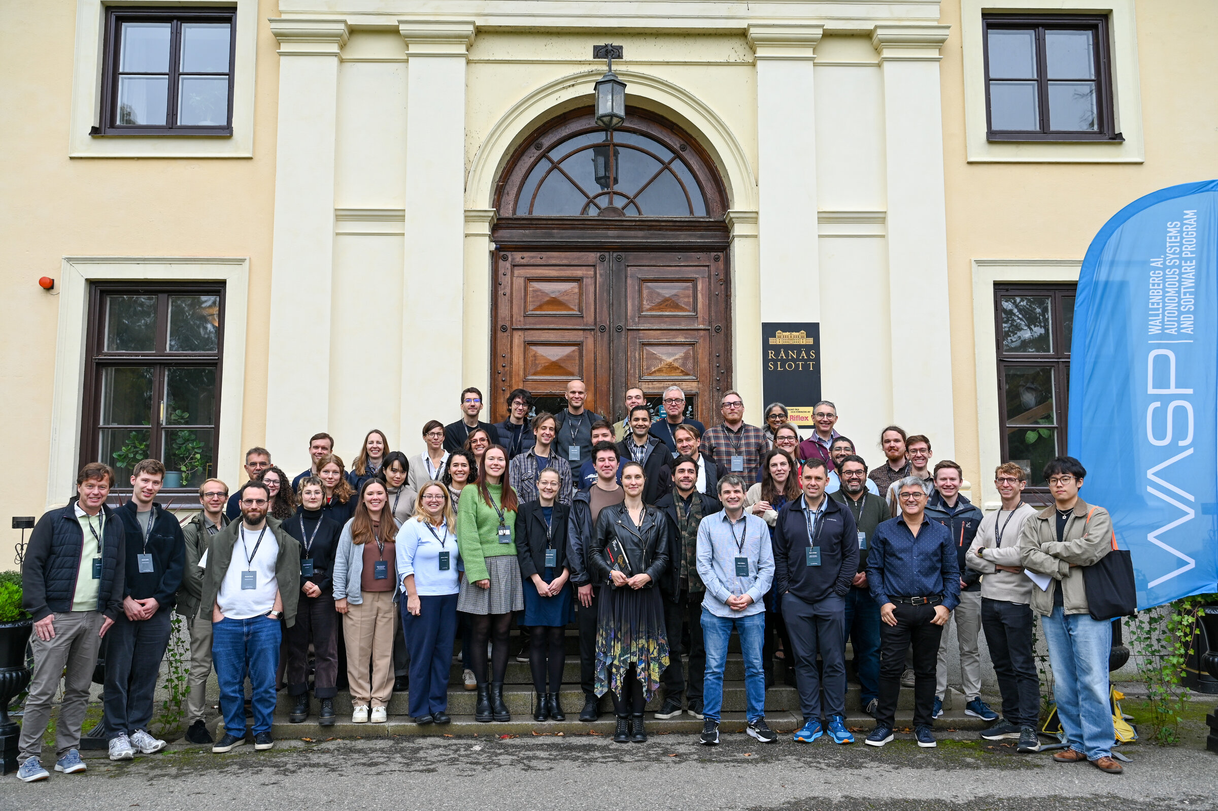 Wallenberg Advanced Scientific Forum on Symmetries in Neural Networks